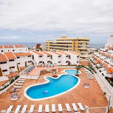 Beautiful Sea View 2 Bedroom Ocean Park Apartment