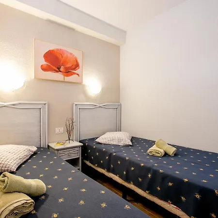 Beautiful Sea View 2 Bedroom Ocean Park *