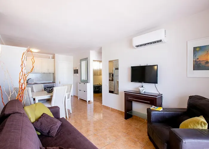 Beautiful Sea View 2 Bedroom Ocean Park Апартаменты *