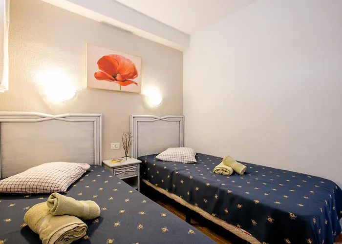 Beautiful Sea View 2 Bedroom Ocean Park *